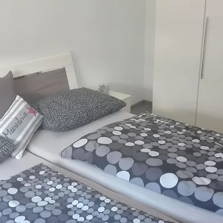 Haus Meeresbrise Wohn- Nr 5 Mit Terrasse - Copy By Interhome Appartement Büsum